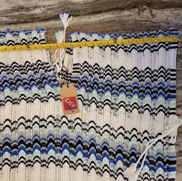 Woven Beach Cover Up - Picture 7 of 10